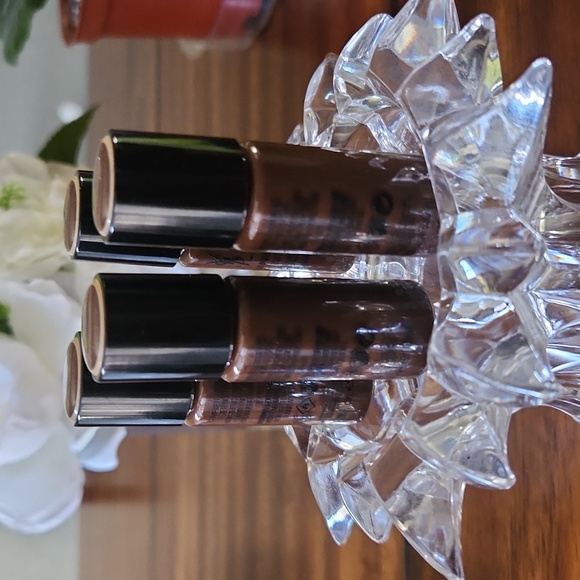 YSL All Hours Foundation #B90 Ebony Travel Size 33.oz/10ml Lot × 4